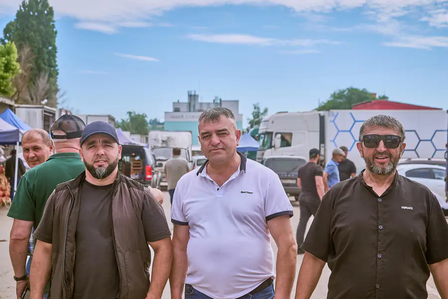 26 004-Привоз_Саратов